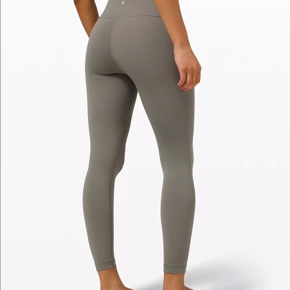 🍋 Lululemon Capris🍋 - Picture 2 of 6